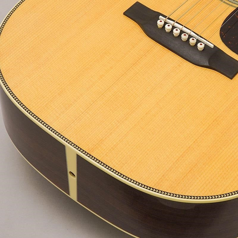 00-28_Standard_Martin_Martin_08