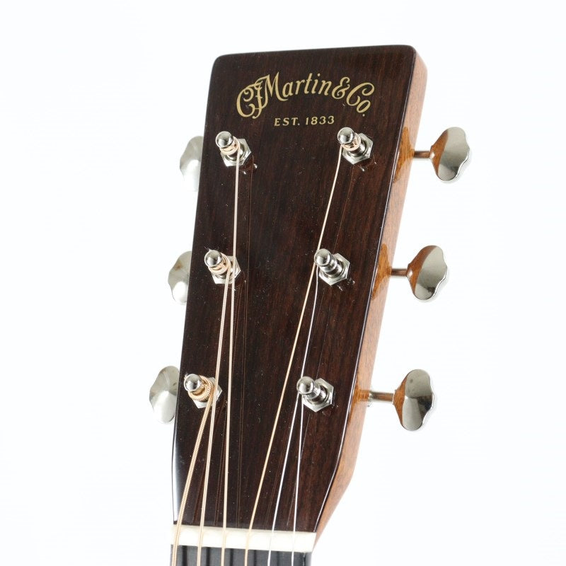 000-28EC_Martin_Martin_05