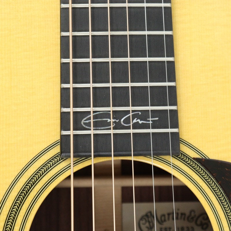 000-28EC_Martin_Martin_10