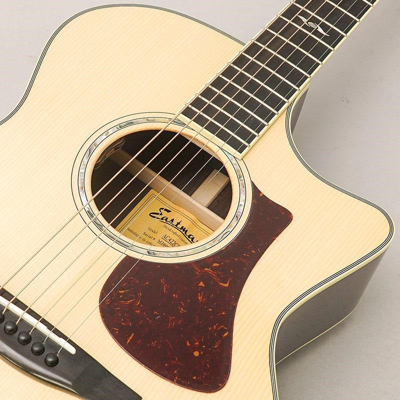 AC422CE_Eastman_07