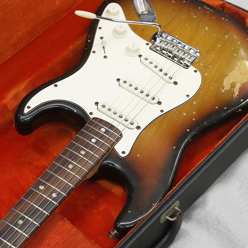 VINTAGE_Stratocaster_'70_Sunburst_R_06