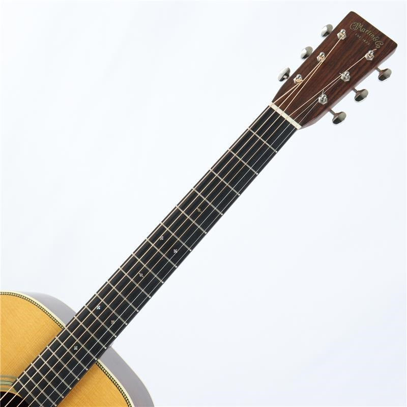 Used_2018_Martin_00-28_Standard_05