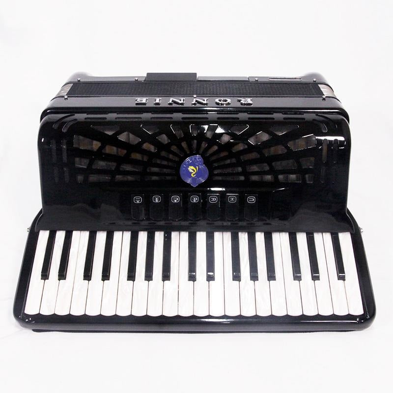 Jubilate96_BK_(Japanese_domestic_specifications),_37_keys,_96_bass,_MML_3-row_set,_piano_style,_Ronnie_Black,_Italian_parts_used,_accordion_04