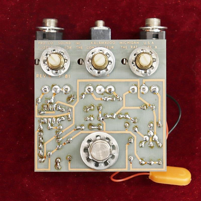 VINTAGE_RAT_Large_Case_Filter_Control_'82_05