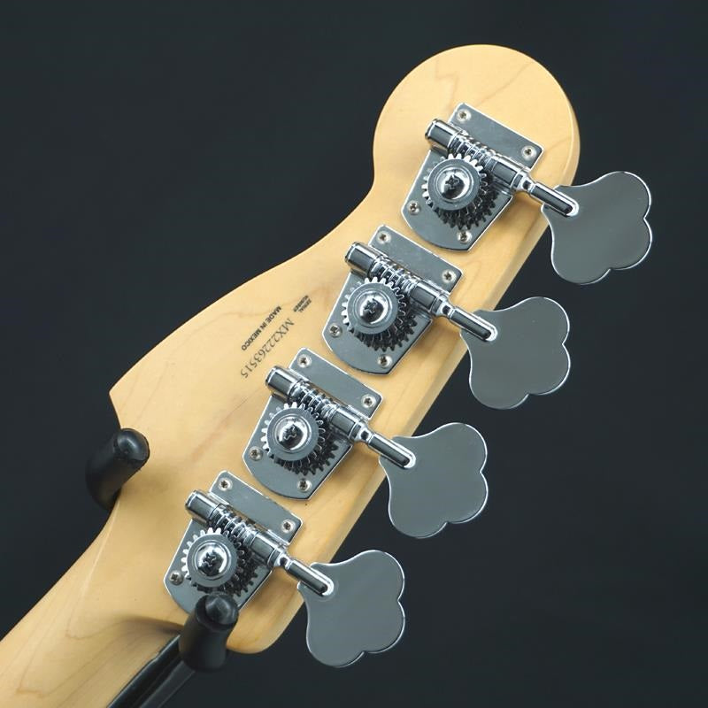 USED_Player_Precision_Bass_(Polar_White_Maple)_08