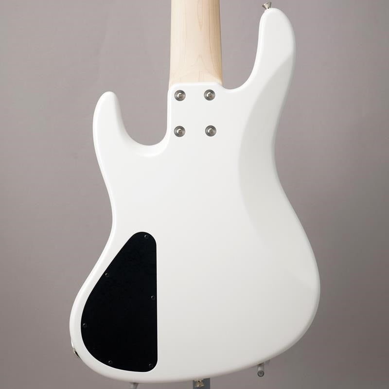 Hermes_Series_RV5_(Snowflake_White_Pearl)_03