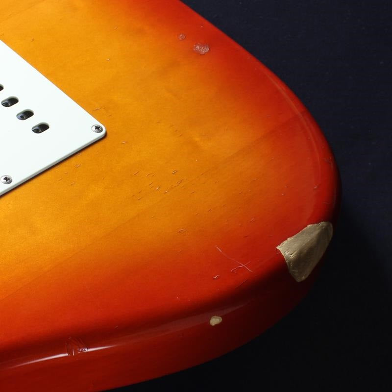 USED_ST62_(Cherry_Burst)_09