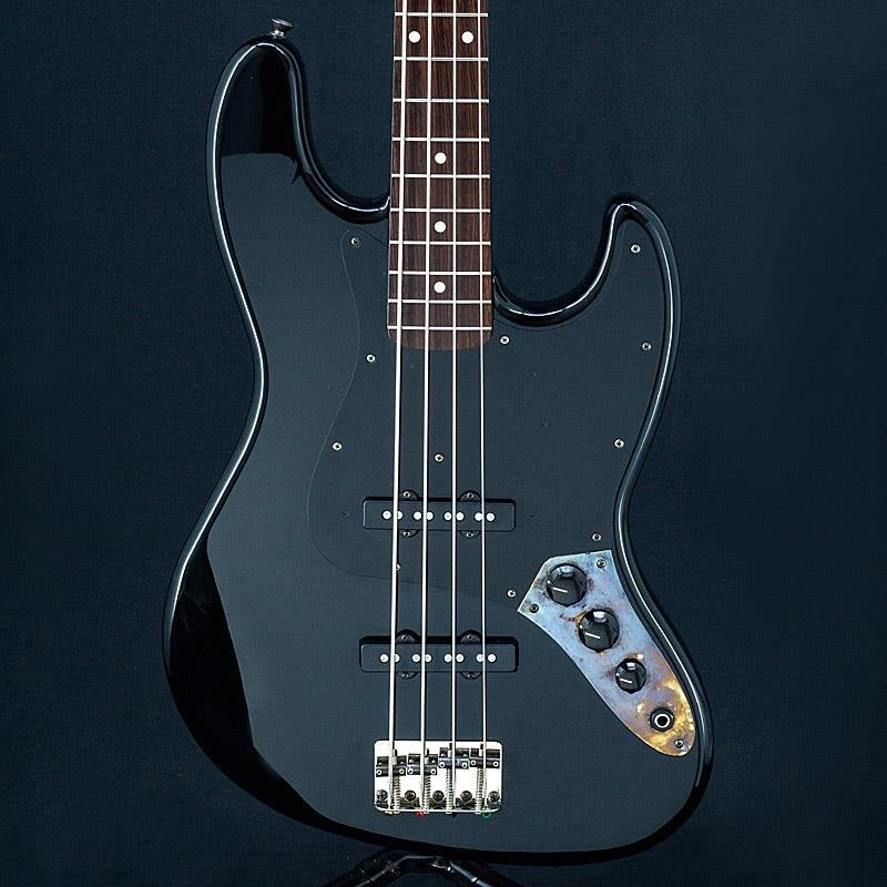 Used_FSR_Traditional_60s_Jazz_Bass_(All_Black)_01