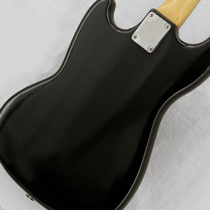 VINTAGE_Musicmaster_Bass_'81_Black_R_04