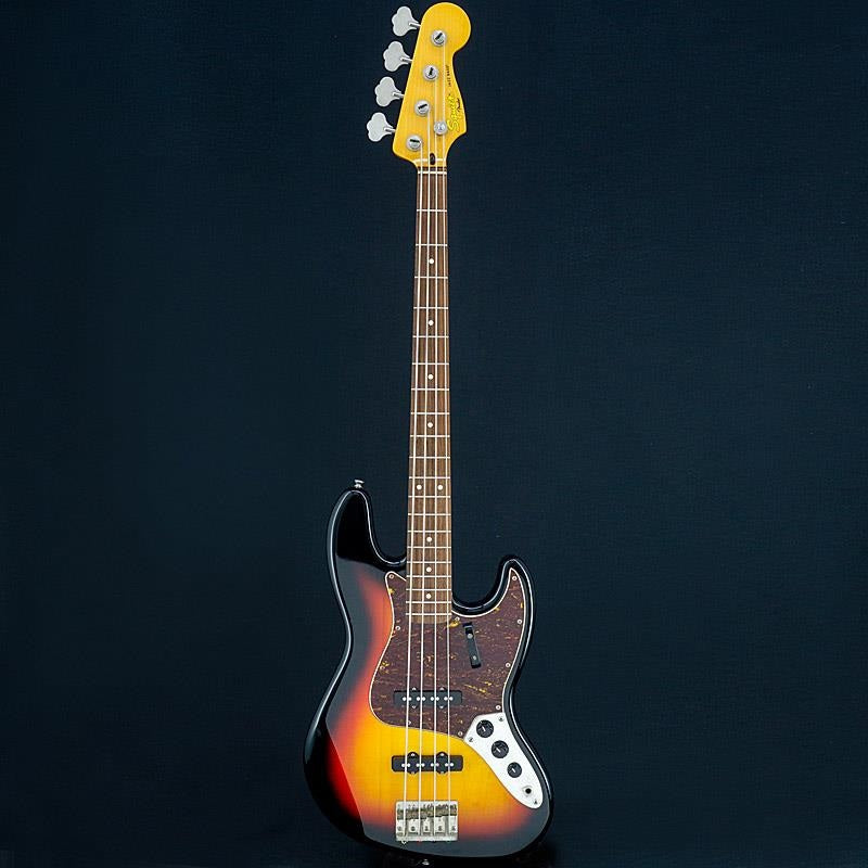 USED_Classic_Vibe_Jazz_Bass_'60s_(3CS)_03