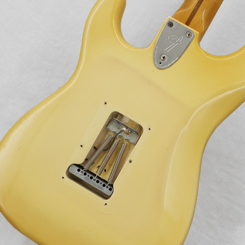 VINTAGE_Stratocaster_'78_OlympicWhite_M_04