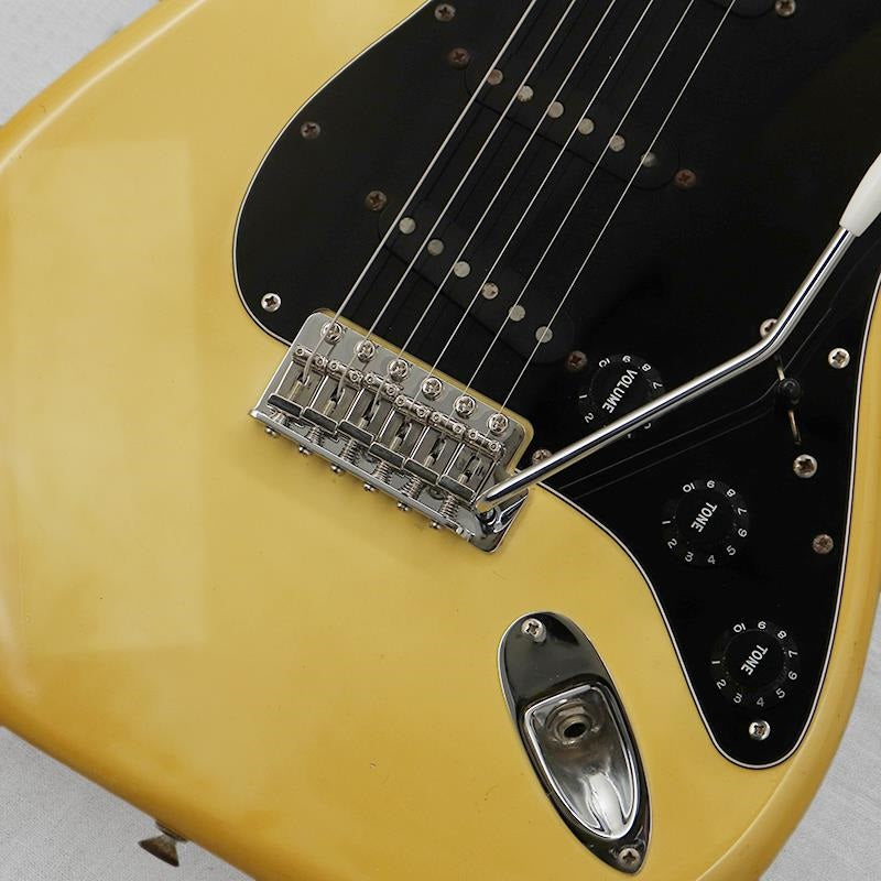 VINTAGE_Stratocaster_'78_OlympicWhite_M_06