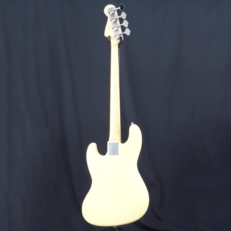 Used_Heritage_60s_Jazz_Bass_(Olympic_White)_04