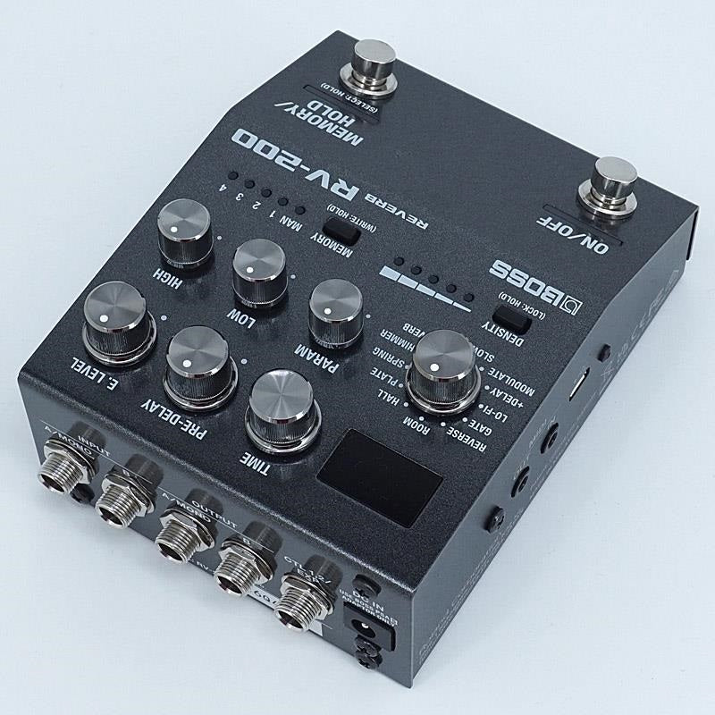 USED_RV-200_BOSS_02