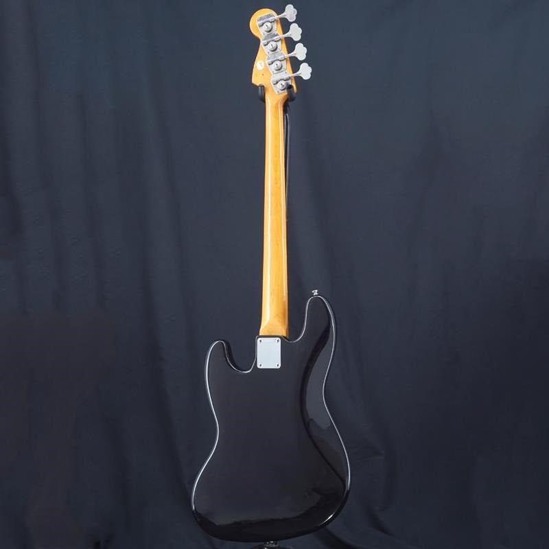 USED_American_Vintage_'62_Jazz_Bass_'96_(Black)_04