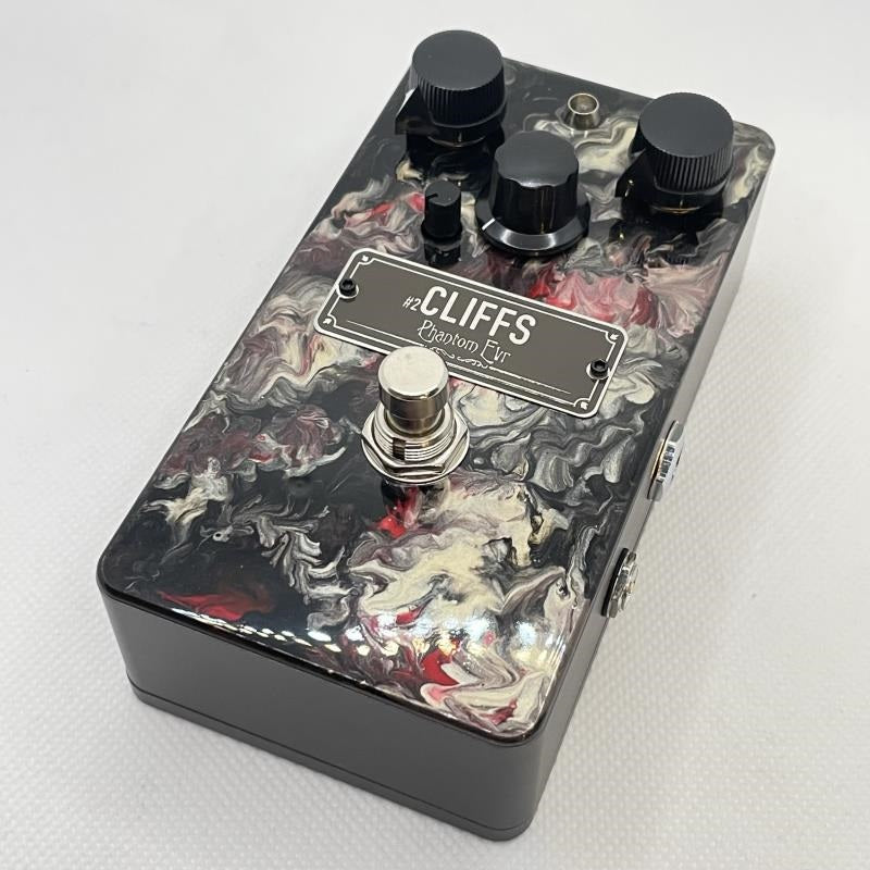 USED_#2_Cliffs_01
