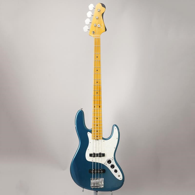 Trad_JB_4st_(Deep_Lake_Placid_Blue_Light_Aged)_02