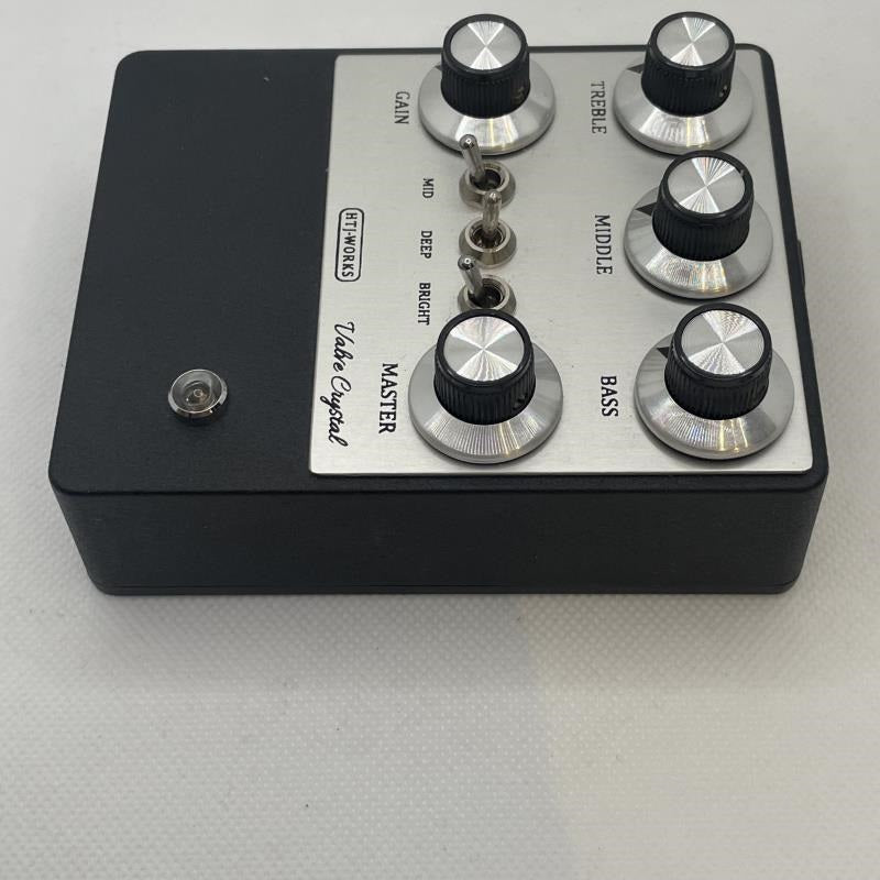 USED_Valve_Crystal_Silver_Top_03