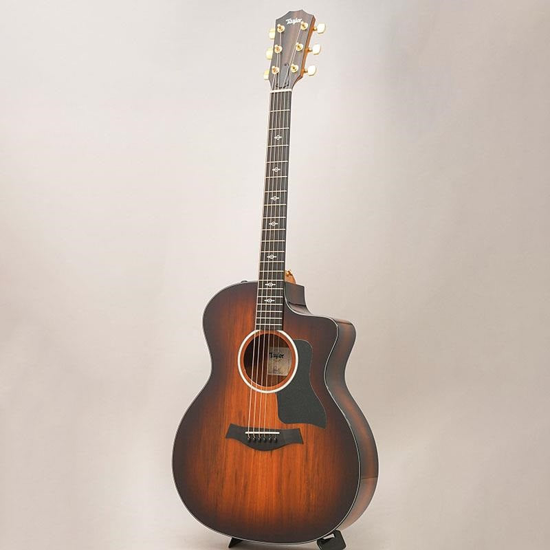 USED_224ce_Koa_DLX_'25_Taylor_03