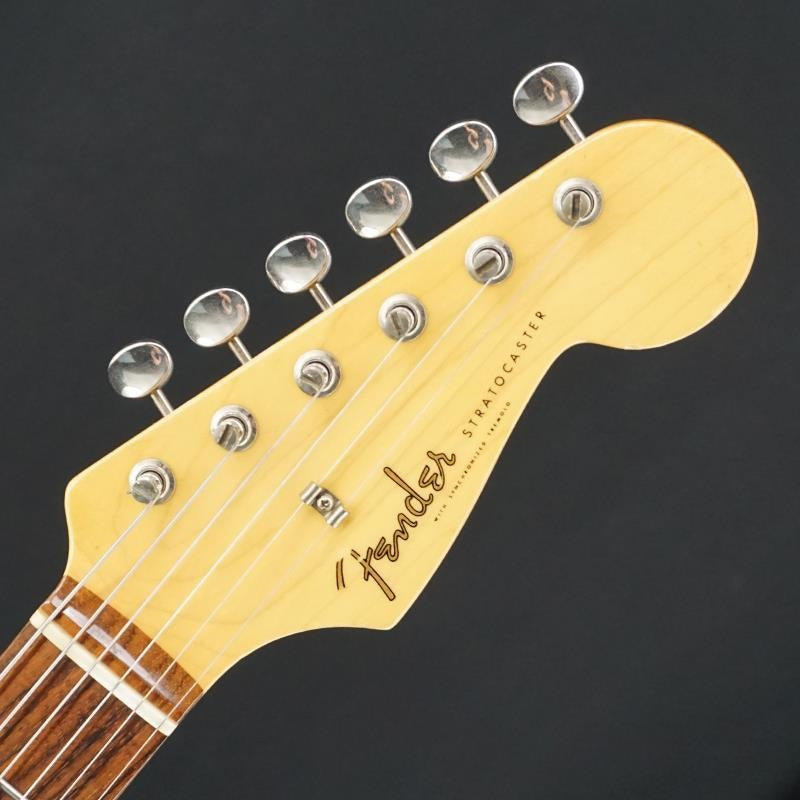 USED_Hybrid_60s_Stratocaster_(Candy_Apple_Red)_Fender_07
