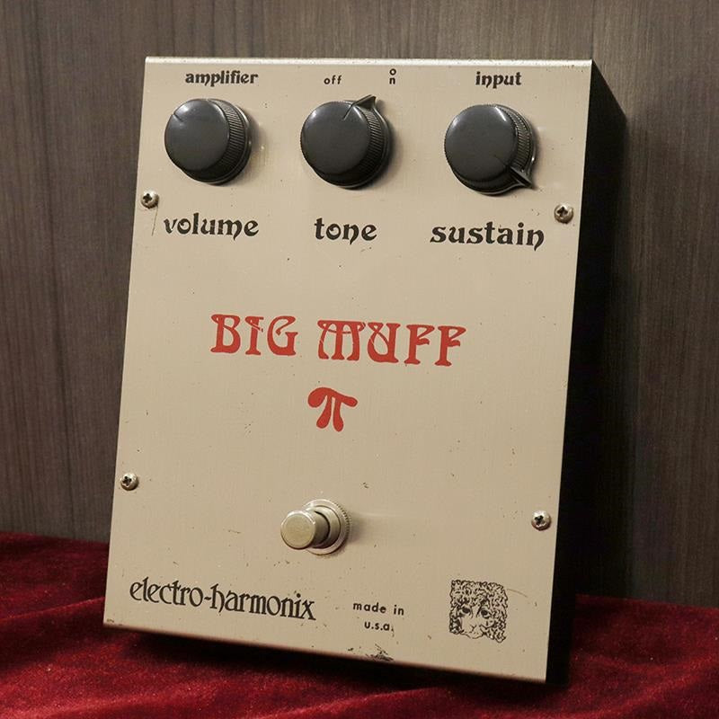 VINTAGE_Big_Muff_Pi_Version_2__Ram's_Head__'76_01