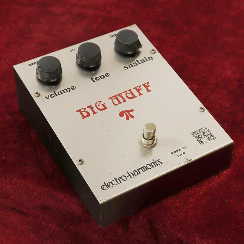 VINTAGE_Big_Muff_Pi_Version_2__Ram's_Head__'76_04