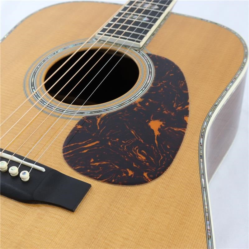 USED_D-45_'11_Martin_09