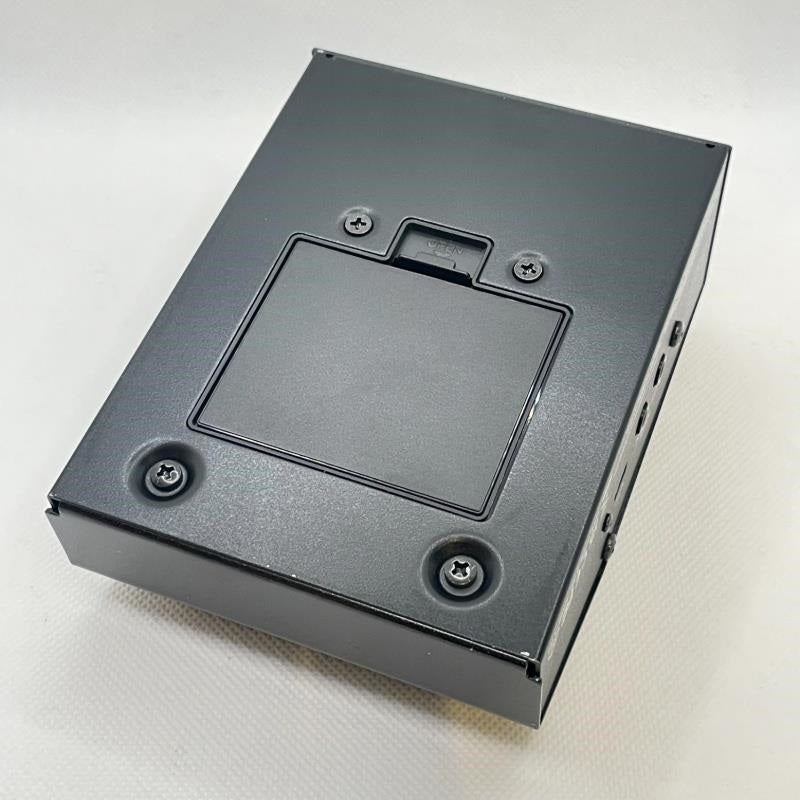 USED_EQ-200_02