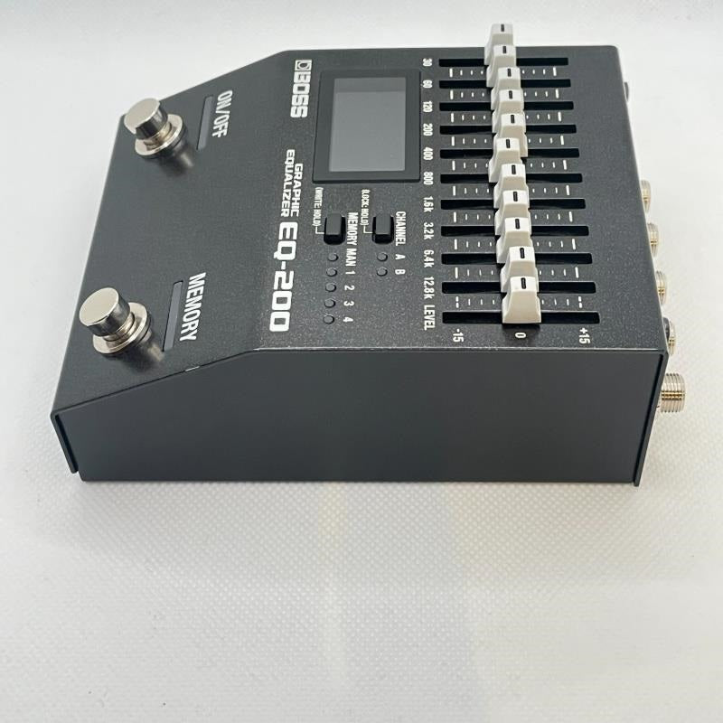 USED_EQ-200_03