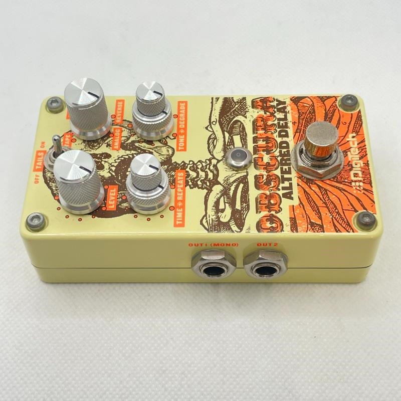 USED_(Used)_Obscura_04