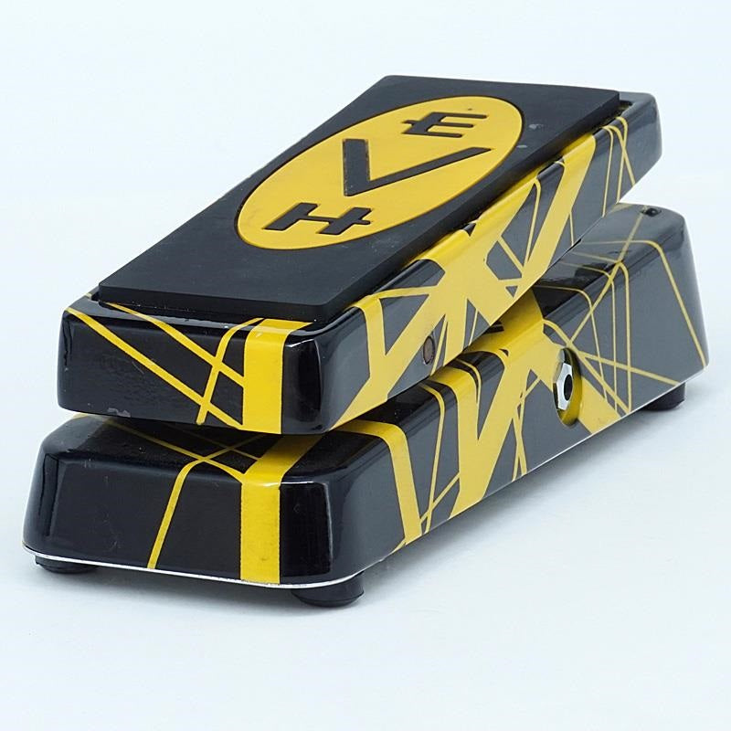 USED_Eddie_Van_Halen_Signature_Wah_Wah_Jim_Dunlop_02