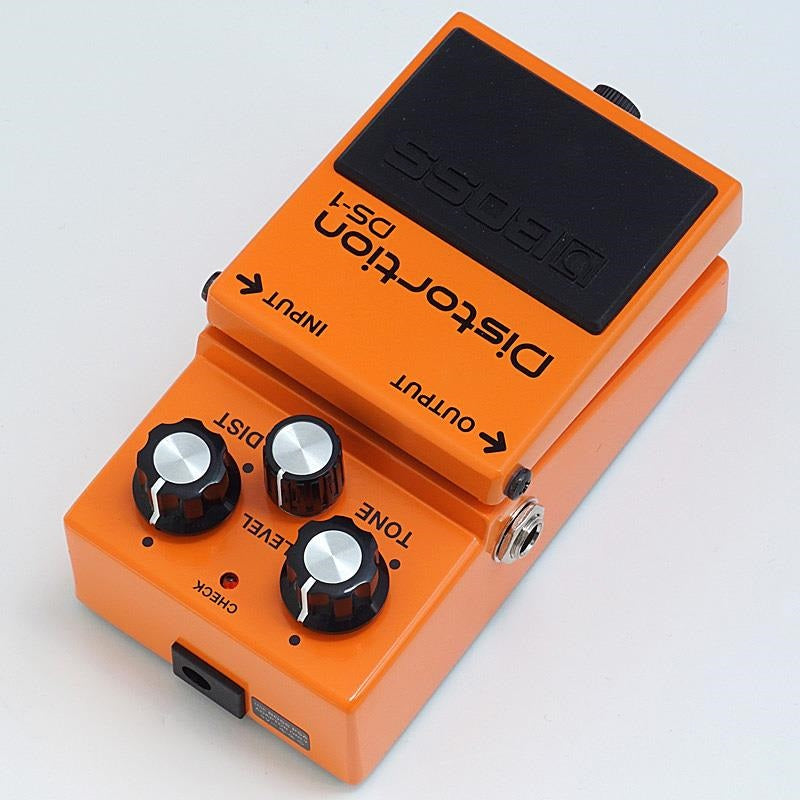 USED_DS-1_Boss_02