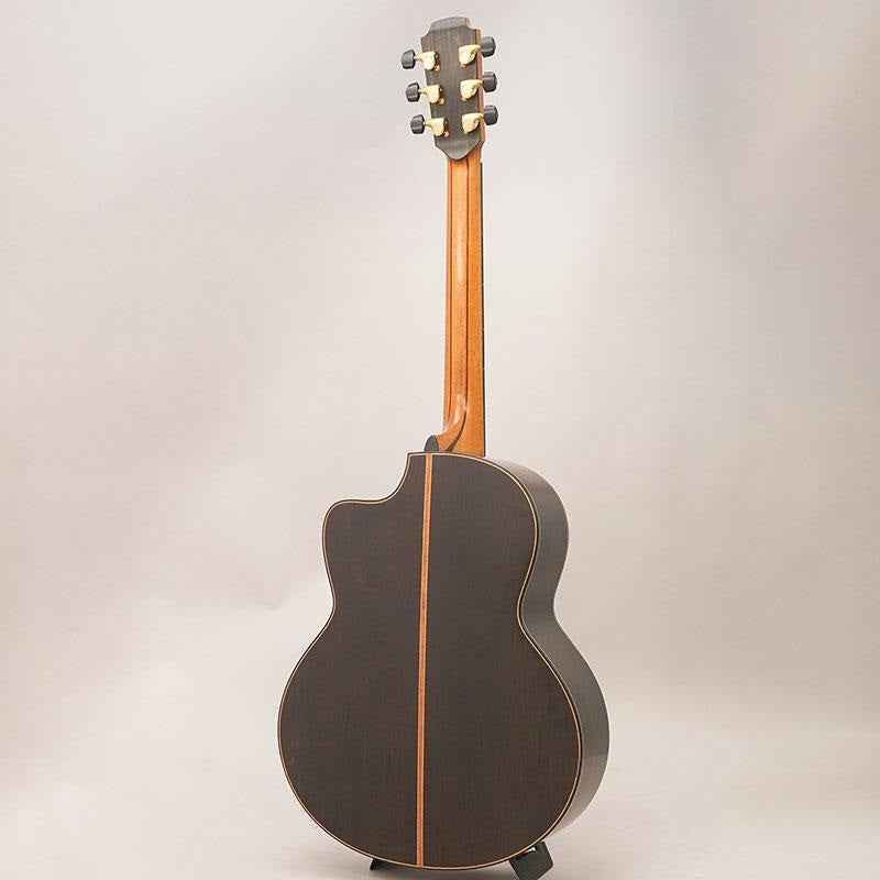 USED_F50-C_w_Anthem_(Sinker_Redwood_&_African_Blackwood)_04