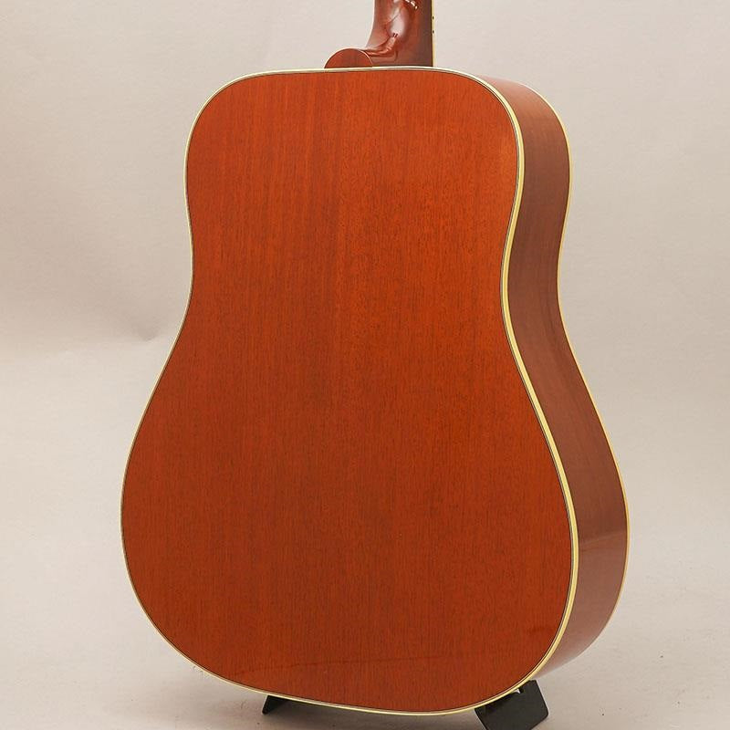 USED_Gibson_Hummingbird_'14_02