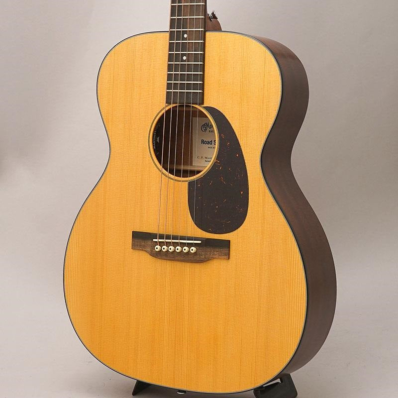 000-10E_Retro_Martin_01