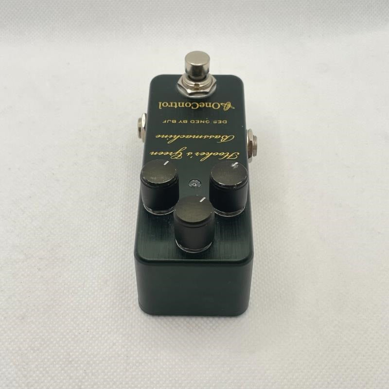 USED_Hooker's_Green_Bass_Machine_3K_05
