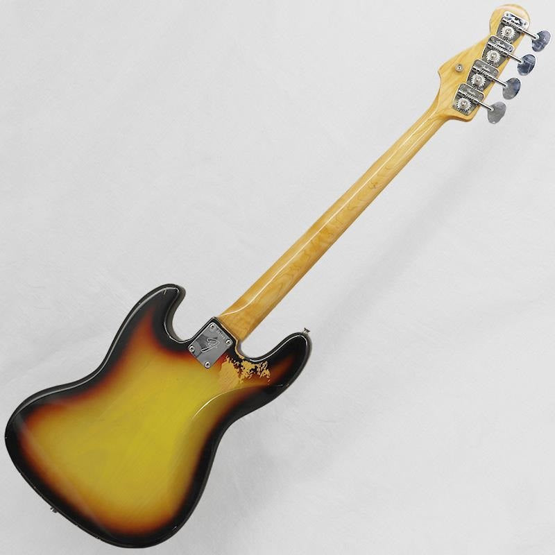 VINTAGE_Jazz_Bass_'67_Sunburst_R_03