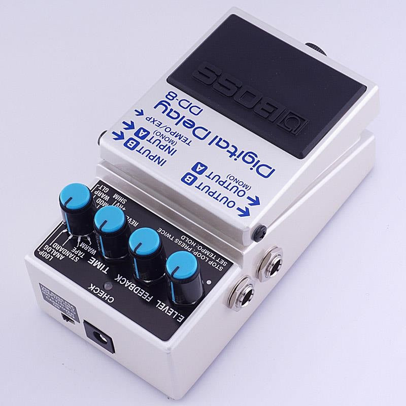 USED_DD-8_Boss_02