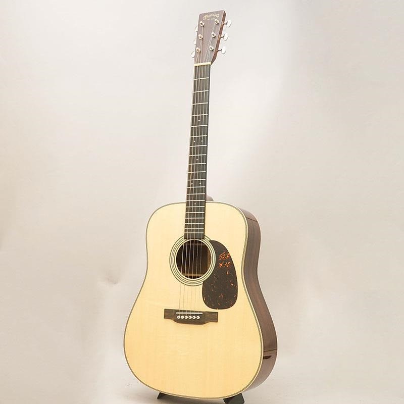 USED_CTM_D-28_'23_Italian_Alpine_Spruce___Indian_Rosewood_Martin_03