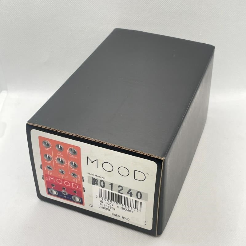 USED_(Used)_MOOD_07