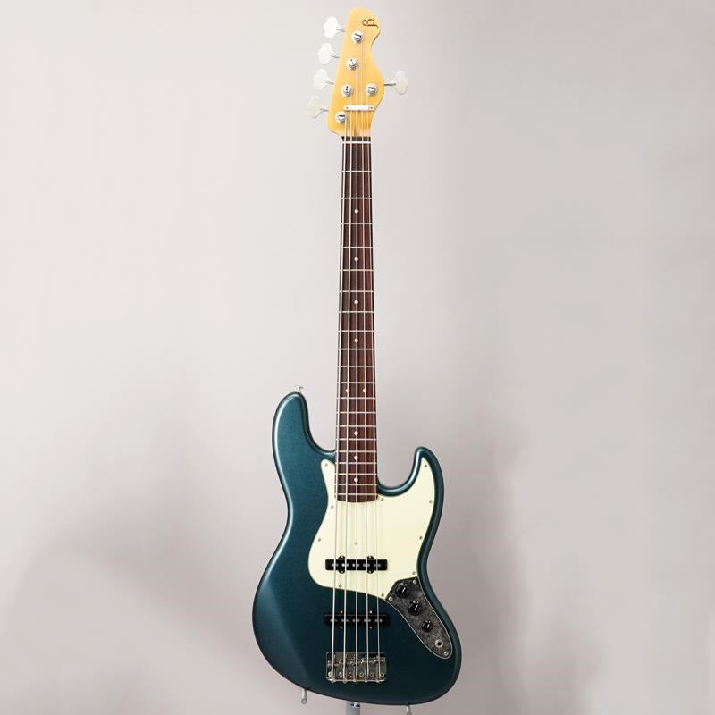 Trad_Master_Series_Beta_J5_(Old_Teal_Green_Metallic_Light_Aged)_02