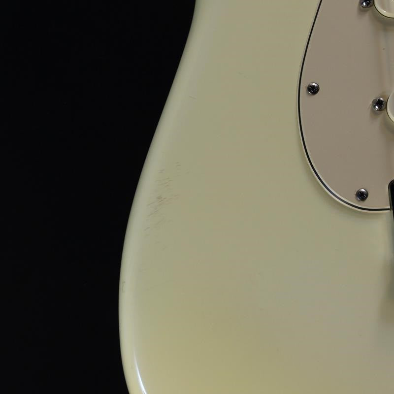 USED_Jeff_Beck_Stratocaster_(Olympic_White)_08