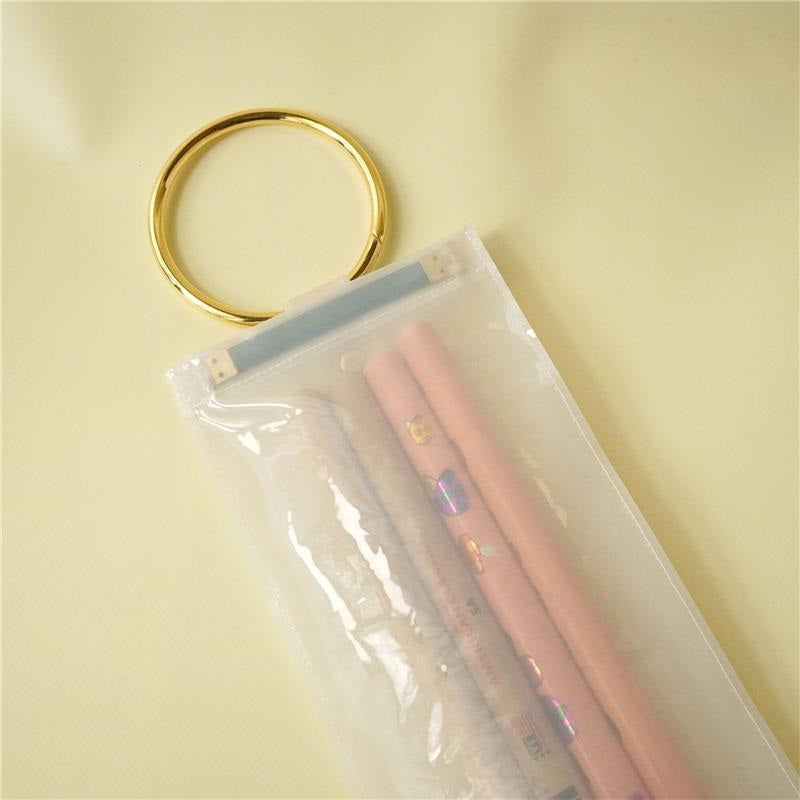 Monochrome_PVC_Big_Ring_Carabiner_Stick_Case_White_03