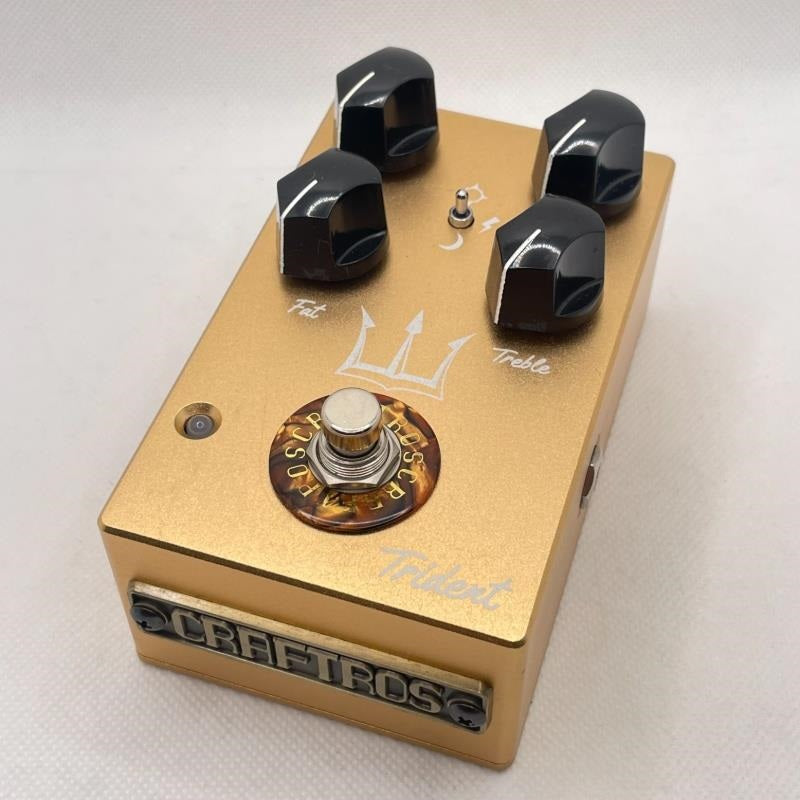 USED_Trident_Limited_GOLD_01