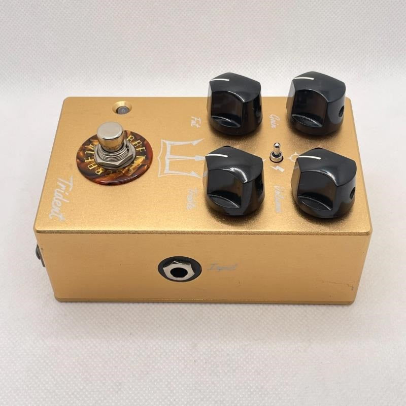 USED_Trident_Limited_GOLD_03
