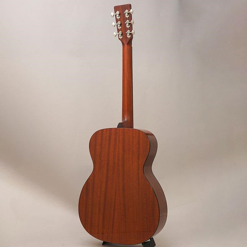 E1-OM-DLX_Eastman_04