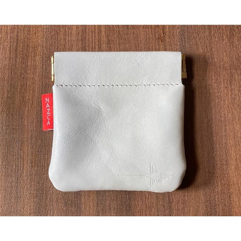 NAZCA_PickCase_Genuine_Leather_White_01