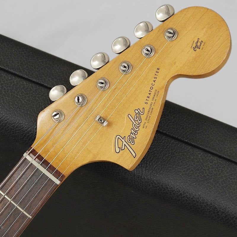 VINTAGE_Stratocaster_'66_CandyAppleRed_R_11