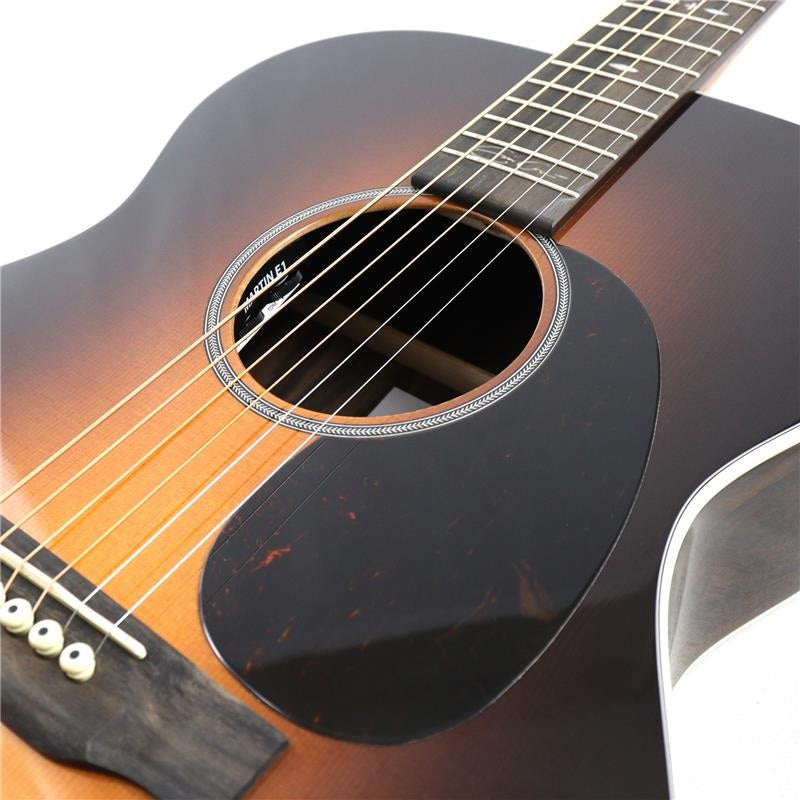Custom_Artist_Series_000-13E_Eric_Clapton_Burst_Martin_11