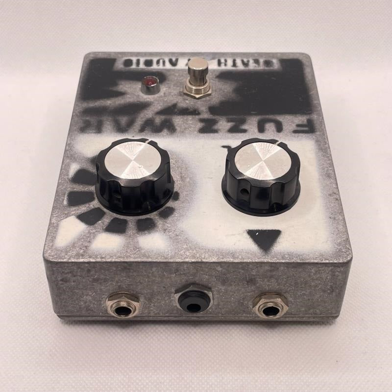 USED_FUZZ_WAR_05